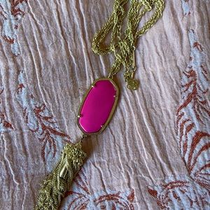 PINK KENDRA SCOTT long necklace